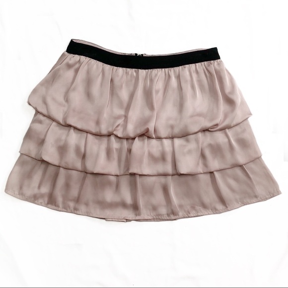 Guess layered bubble skirt, pink, size medium - Picture 1 of 4